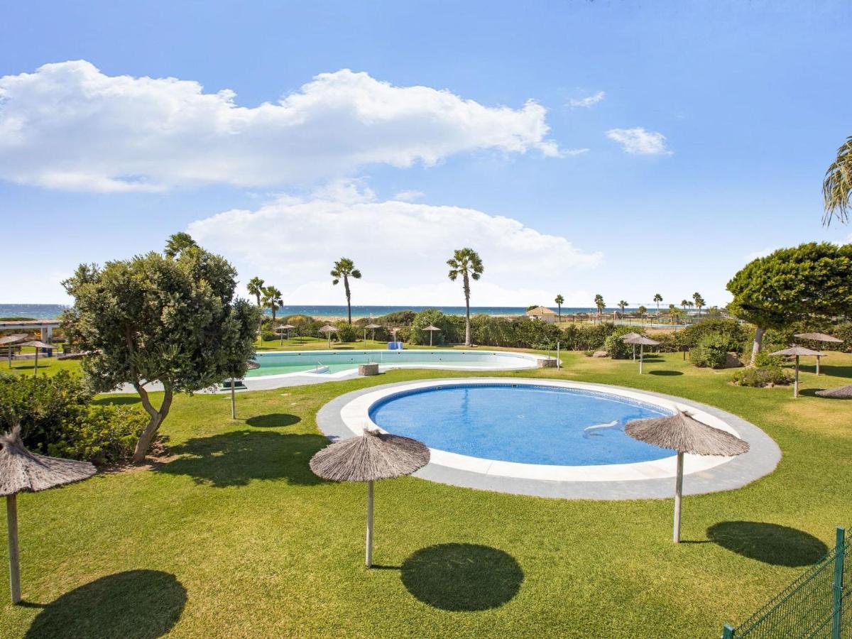 Belvilla By Oyo Beachfront Zahara Zahara de los Atunes Esterno foto